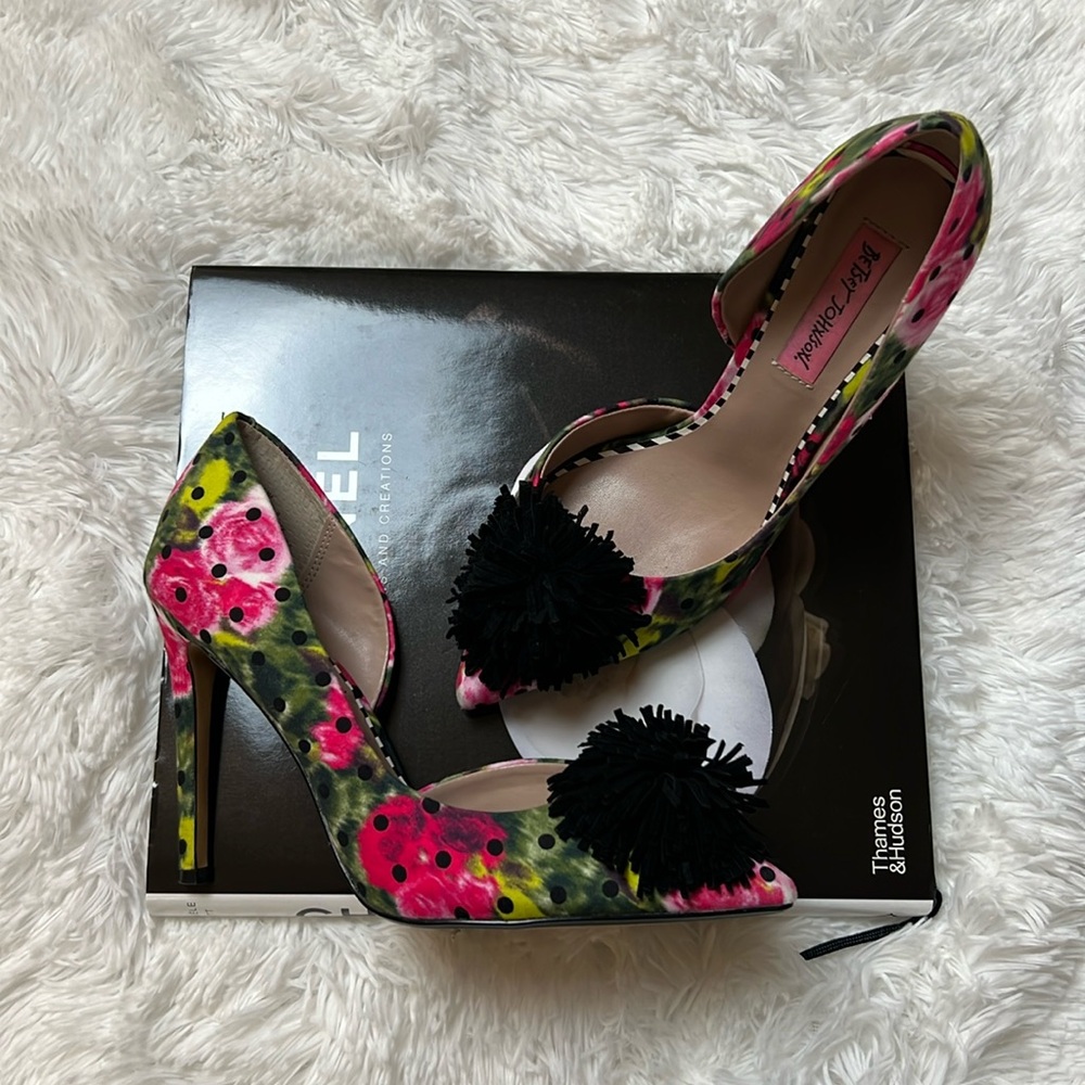 Betsy Johnson HARLY Floral Polka Dot Heels
